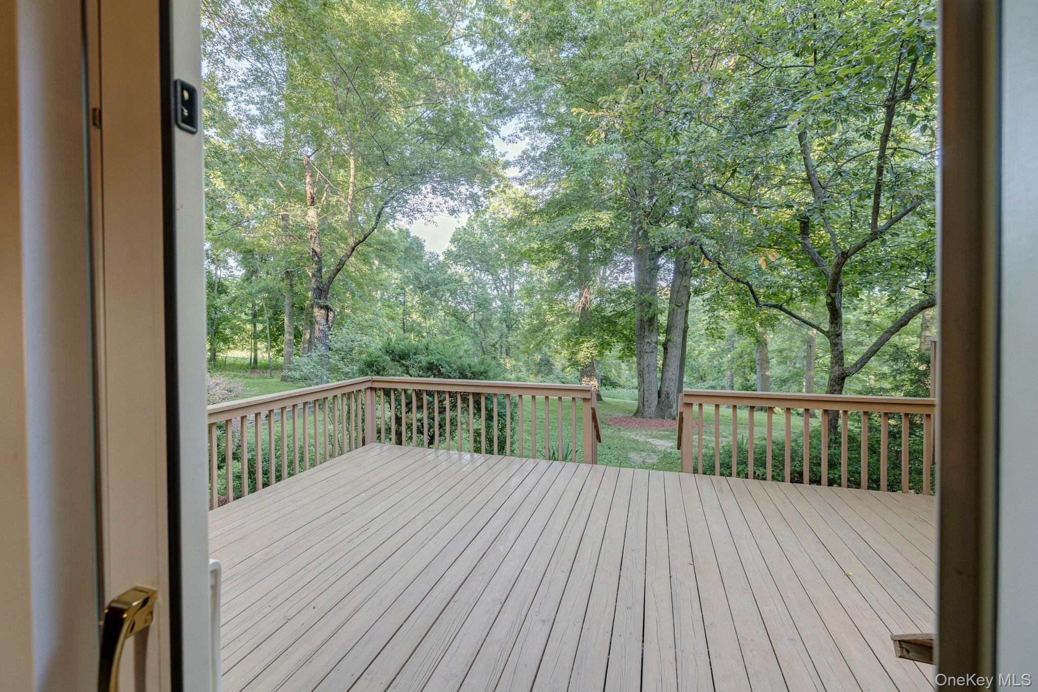 107 Moffat Road Washingtonville, NY 10992 - Photo 24 of 44