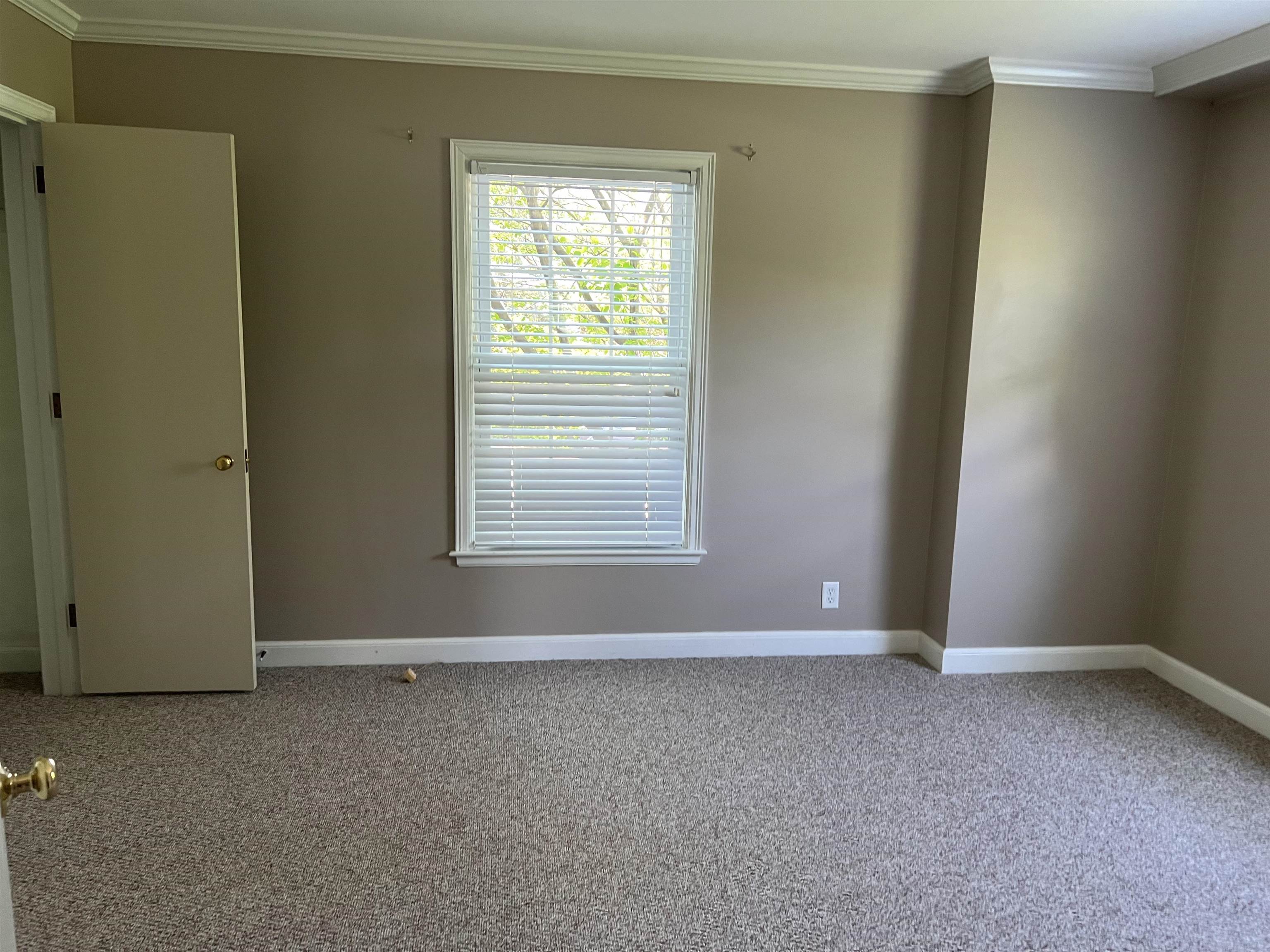 5382 Guilford Road Rockford, IL 61107 - Photo 12 of 66