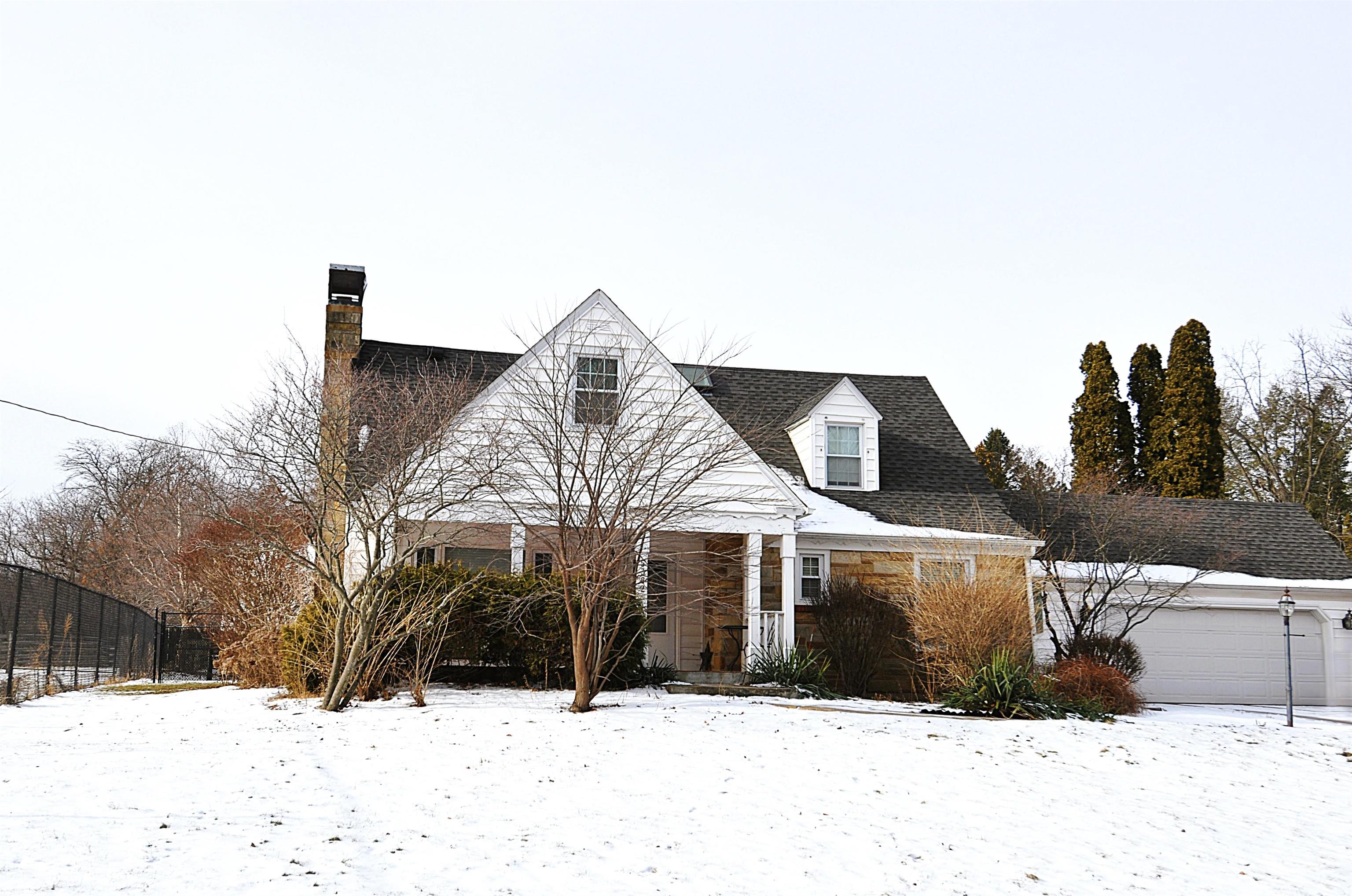 5382 Guilford Road Rockford, IL 61107 - Photo 2 of 66