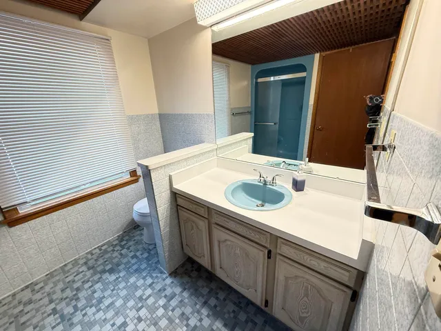 $1,125,000 | 5382 Guilford Road, Rockford, IL 61107