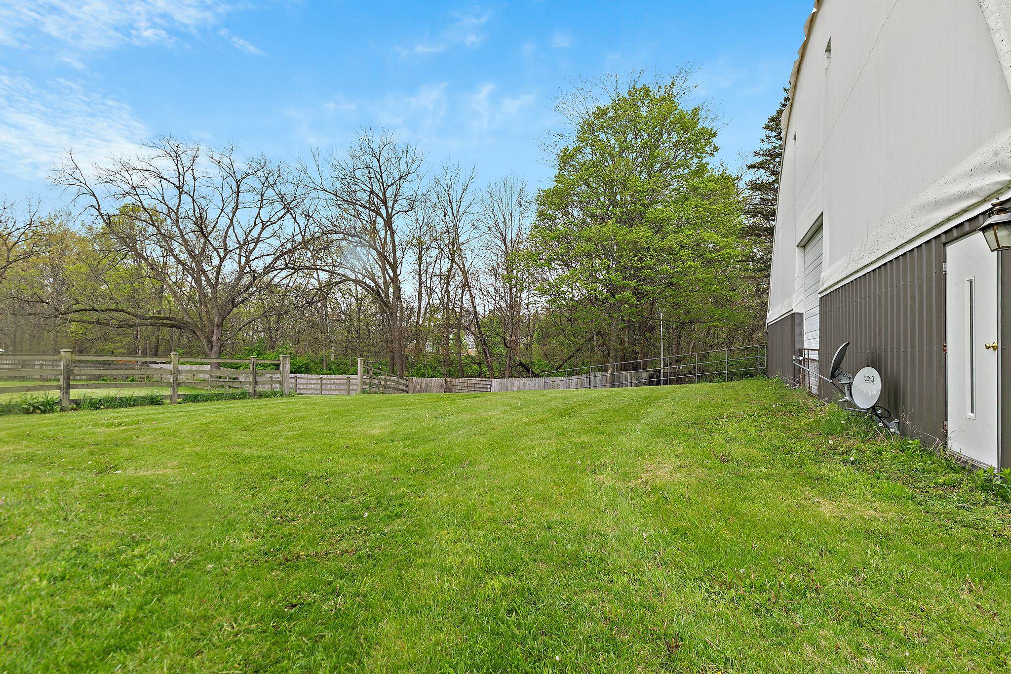 5382 Guilford Road Rockford, IL 61107 - Photo 55 of 72 a view of a backyard