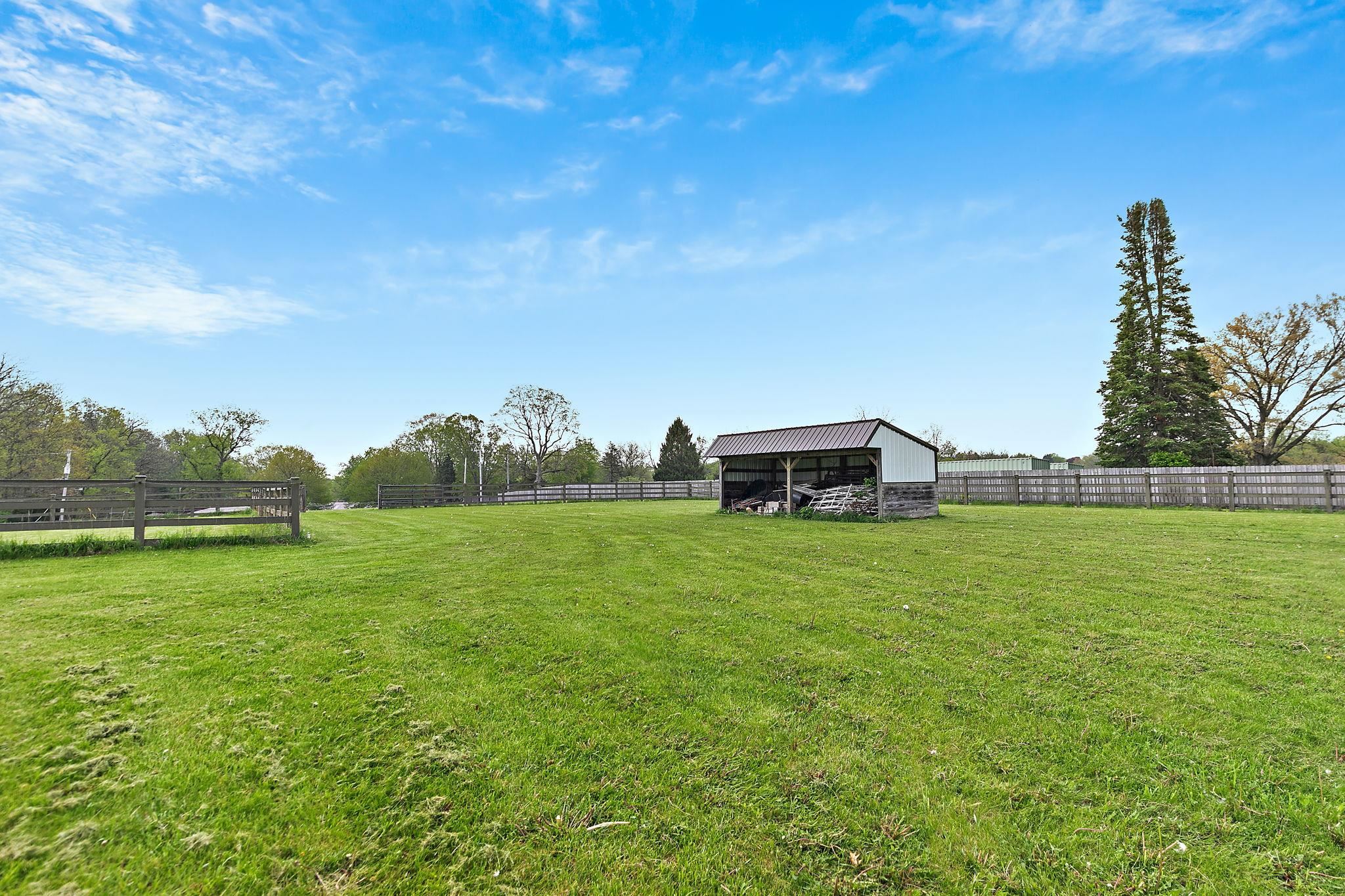 5382 Guilford Road Rockford, IL 61107 - Photo 56 of 72 a house view with a outdoor space
