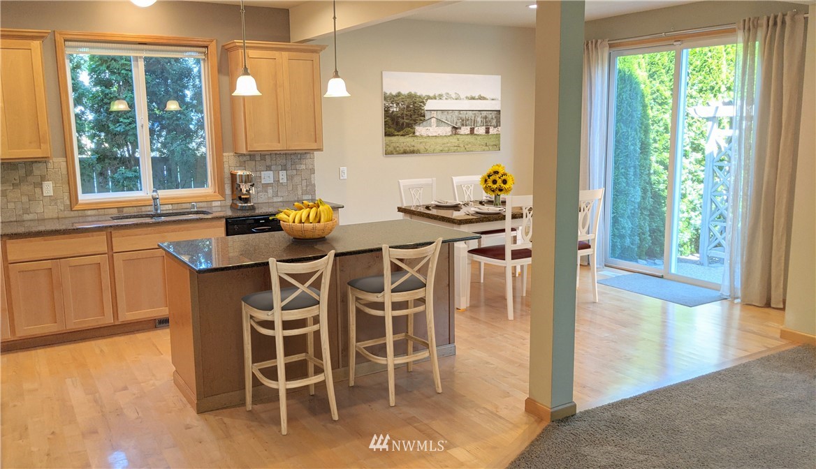 19017 Waxen Road, Unit B Bothell, WA 98012 - Photo 4 of 26