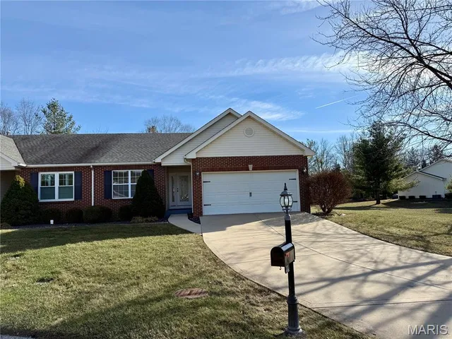 $319,000 | 3300 Colby Court, Swansea, IL 62226