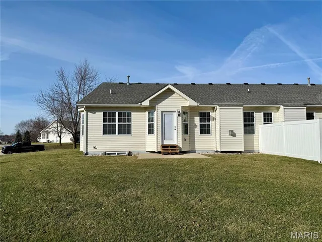 $319,000 | 3300 Colby Court, Swansea, IL 62226