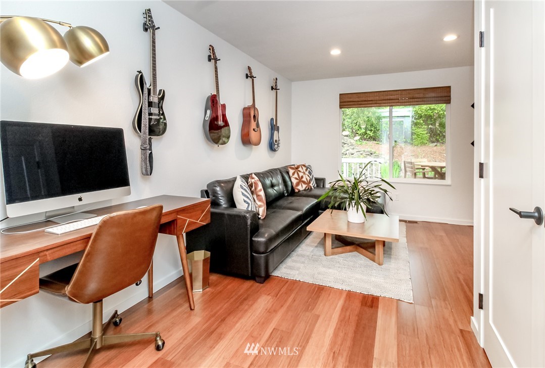 13821 Southeast 163rd Street Renton, WA 98058 - Photo 14 of 38 Gallery Image 14