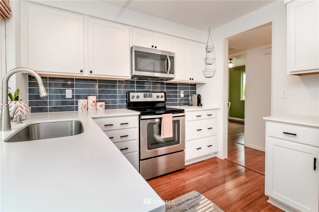 13821 Southeast 163rd Street Renton, WA 98058 - Photo 18 of 38 Gallery Image 18