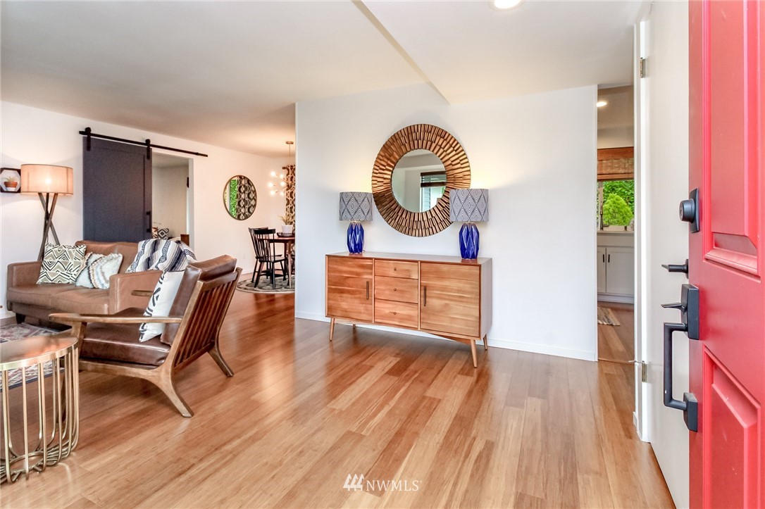 13821 Southeast 163rd Street Renton, WA 98058 - Photo 3 of 38 Gallery Image 3