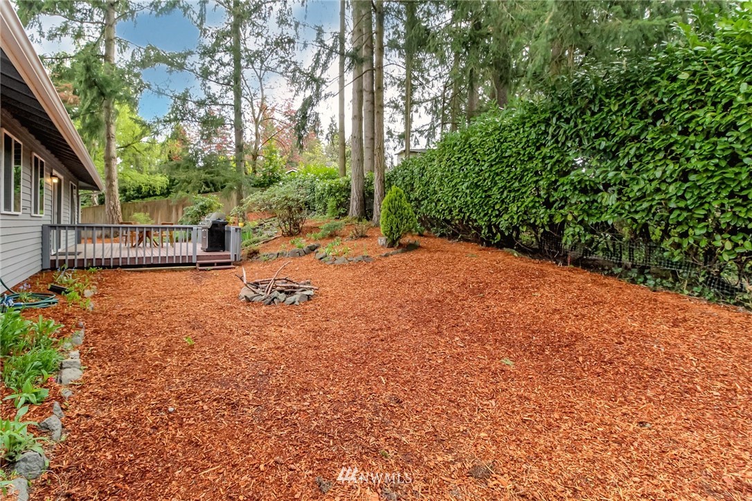 13821 Southeast 163rd Street Renton, WA 98058 - Photo 32 of 38 Gallery Image 32