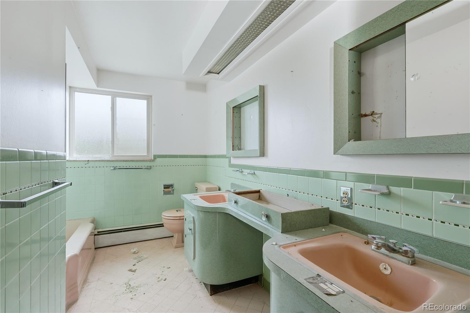 9100 West 35th Avenue Wheat Ridge, CO 80033 - Photo 17 of 38