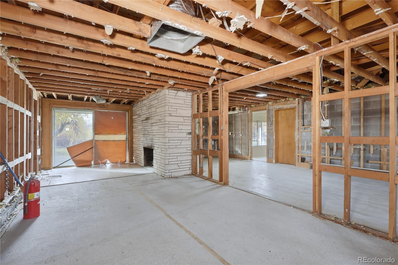 9100 West 35th Avenue Wheat Ridge, CO 80033 - Photo 7 of 38