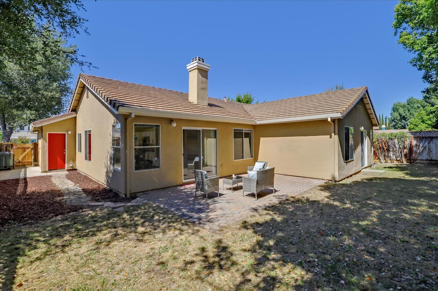 1274 Blacksmith Drive Gilroy, CA 95020 - Photo 26 of 30 a front view of a house with sitting area