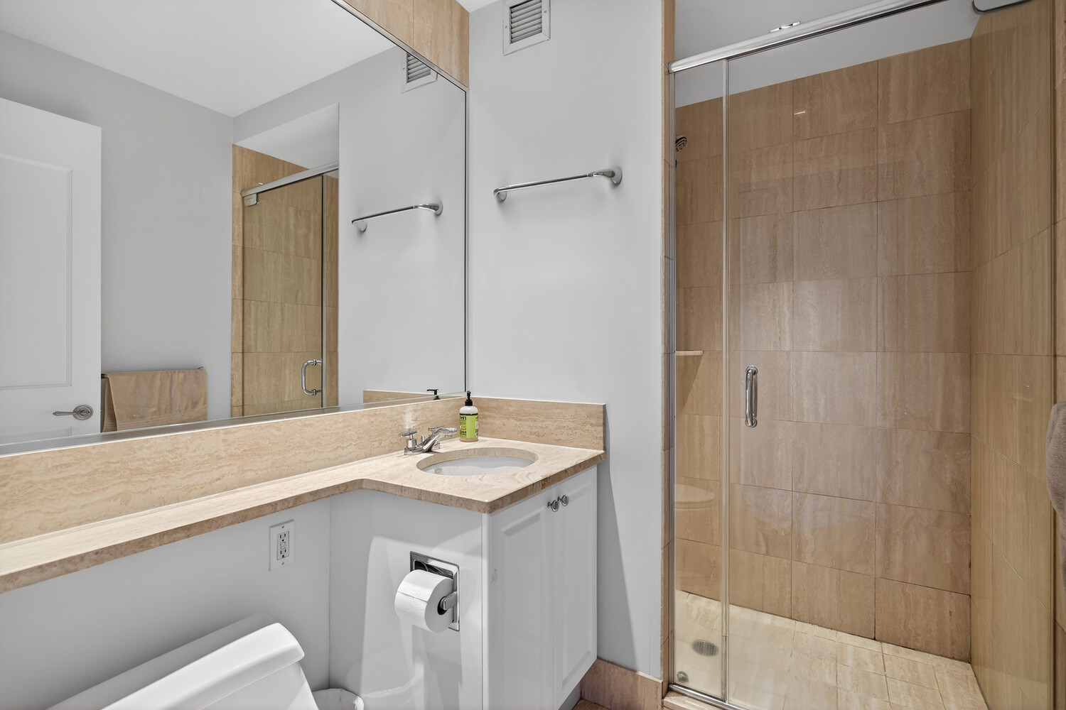 220 Riverside Boulevard, Unit 43C Manhattan, NY 10069 - Photo 14 of 18