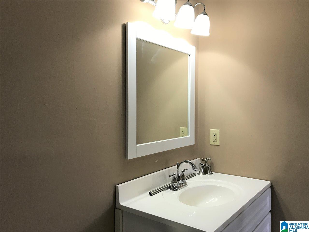 2641 Kemp Road Warrior, AL 35180 - Photo 17 of 33 Gallery Image 17