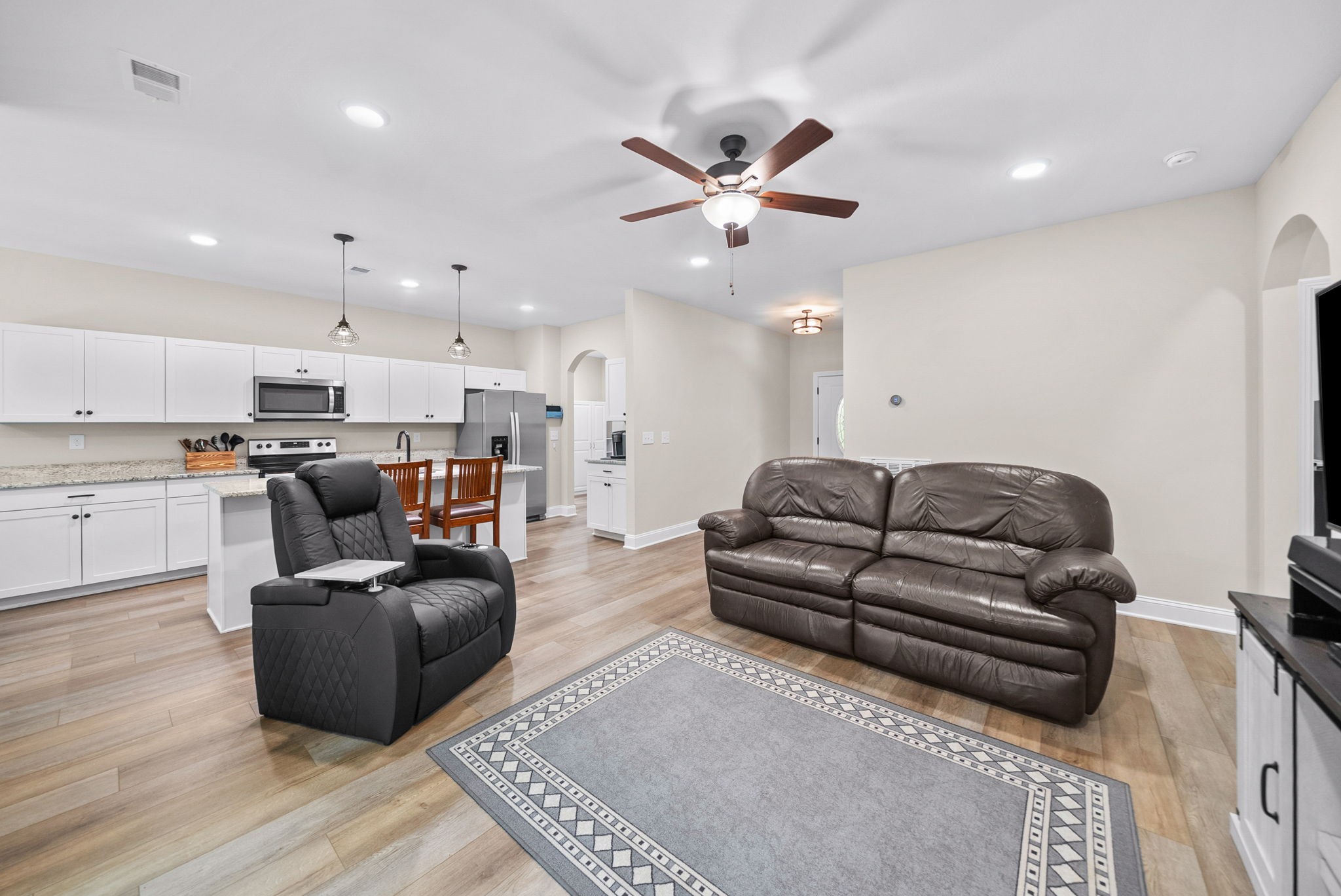 146 Rob Road Clarksville, TN 37040 - Photo 11 of 56