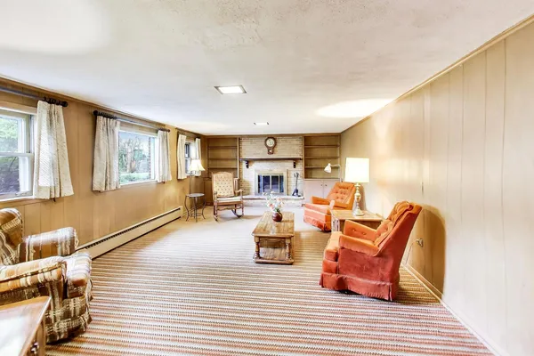 $529,900 | 1430 Granville Avenue, Park Ridge, IL 60068