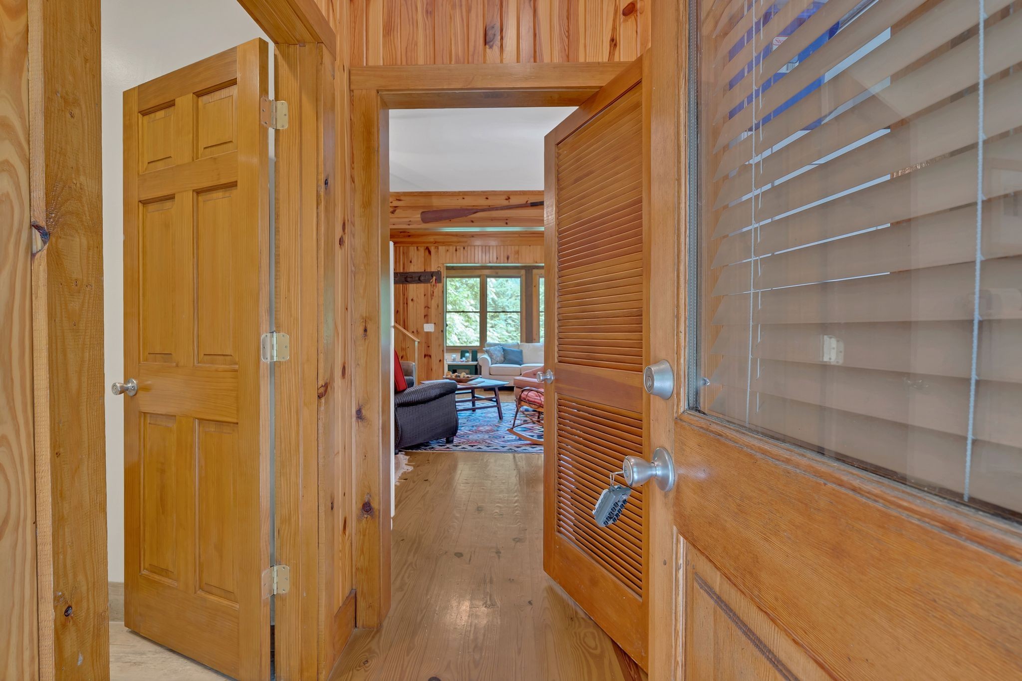 110 Village Way Lancaster, TN 38569 - Photo 6 of 27 a view of walk in closet