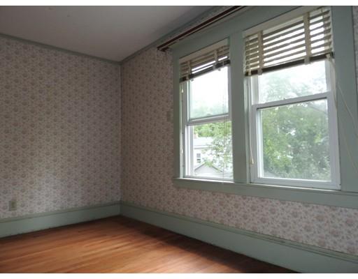 47 Amostown Road West Springfield, MA 01089 - Photo 10 of 28