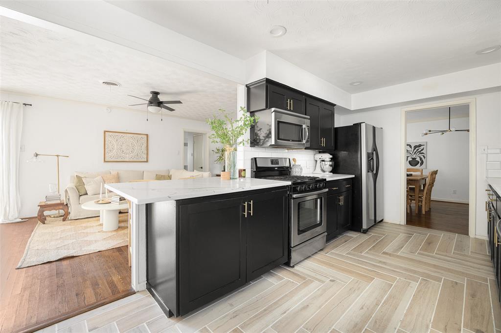 8026 Fall River Drive Dallas, TX 75228 - Photo 12 of 36