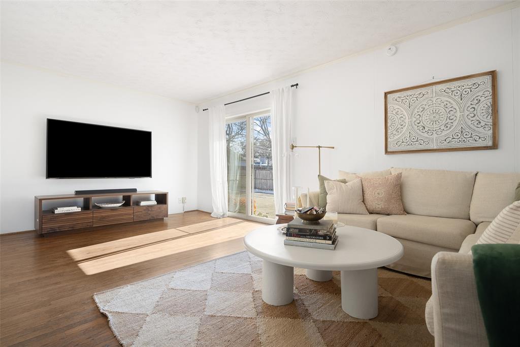 8026 Fall River Drive Dallas, TX 75228 - Photo 16 of 36