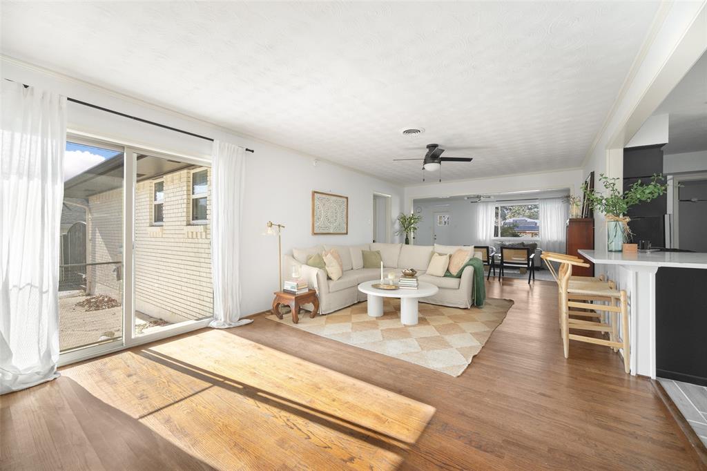 8026 Fall River Drive Dallas, TX 75228 - Photo 17 of 36