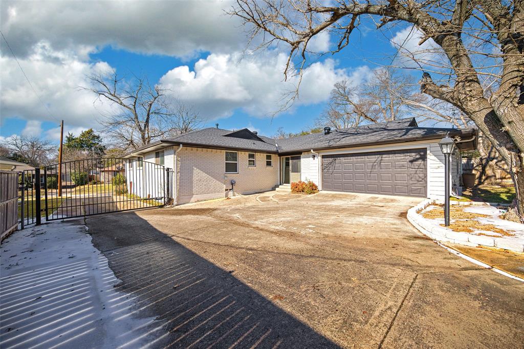 8026 Fall River Drive Dallas, TX 75228 - Photo 31 of 36