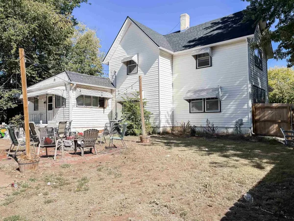 $185,000 | 702 North Anthony Avenue, Anthony, KS 67003