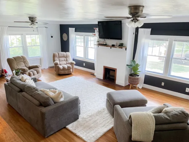 $185,000 | 702 North Anthony Avenue, Anthony, KS 67003