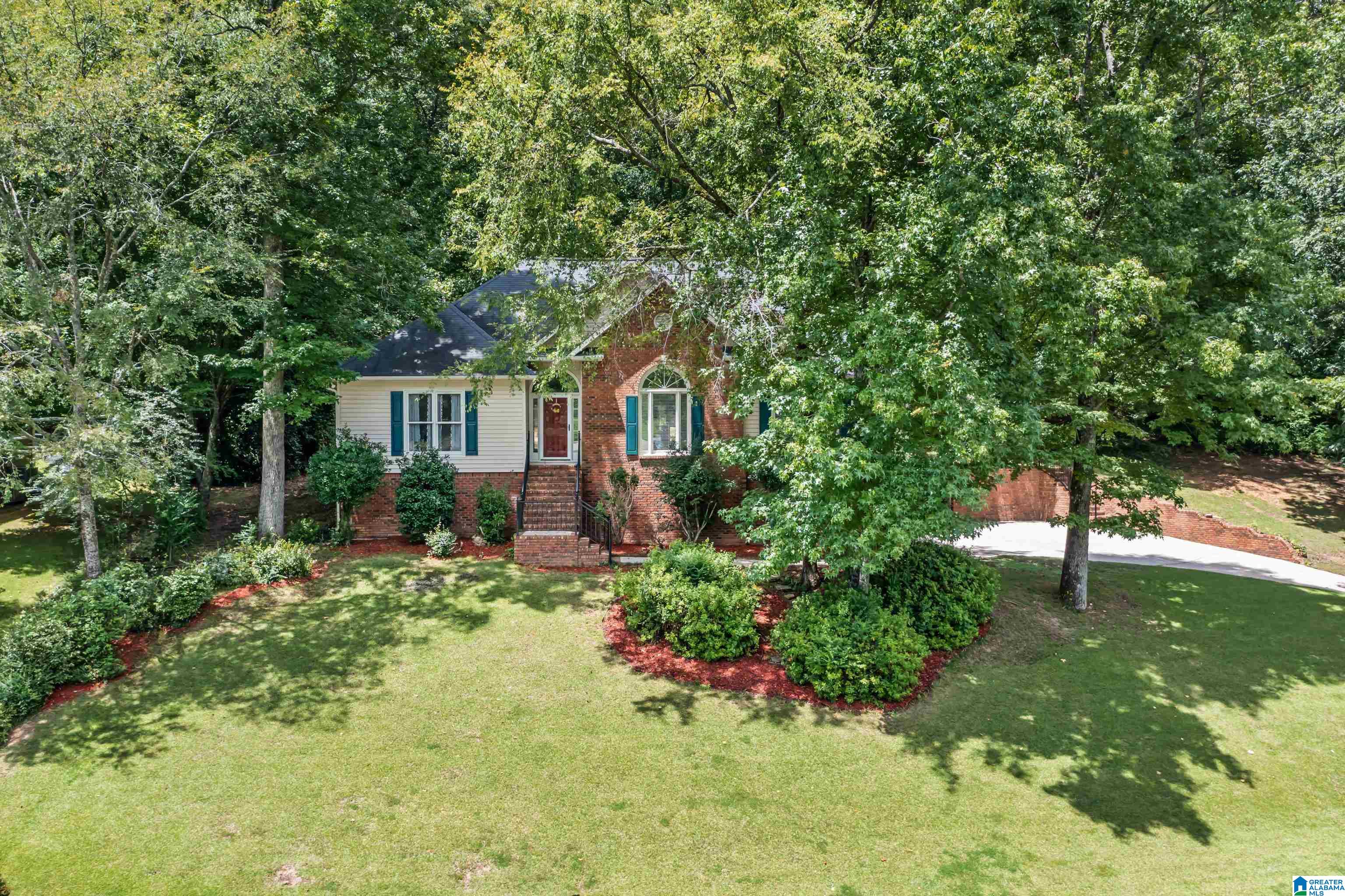 6295 Canterbury Road Pinson, AL 35126 - Photo 4 of 44