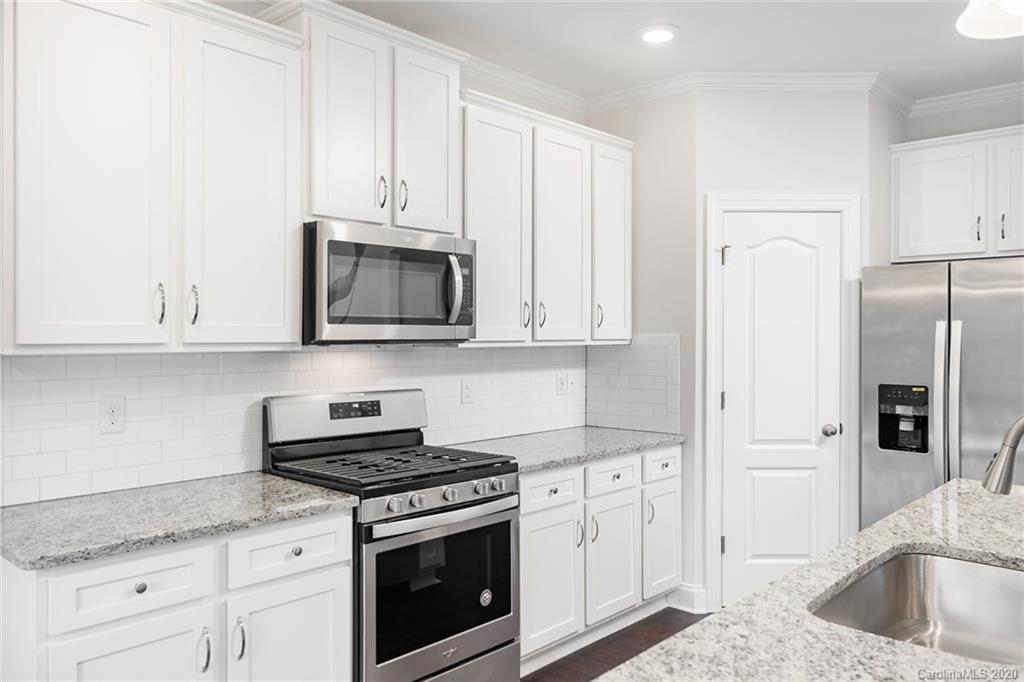 1175 Pecan Ridge Road Fort Mill, SC 29715 - Photo 7 of 31 Gallery Image 7