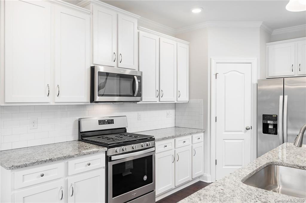 1175 Pecan Ridge Road Fort Mill, SC 29715 - Photo 8 of 31 Gallery Image 8