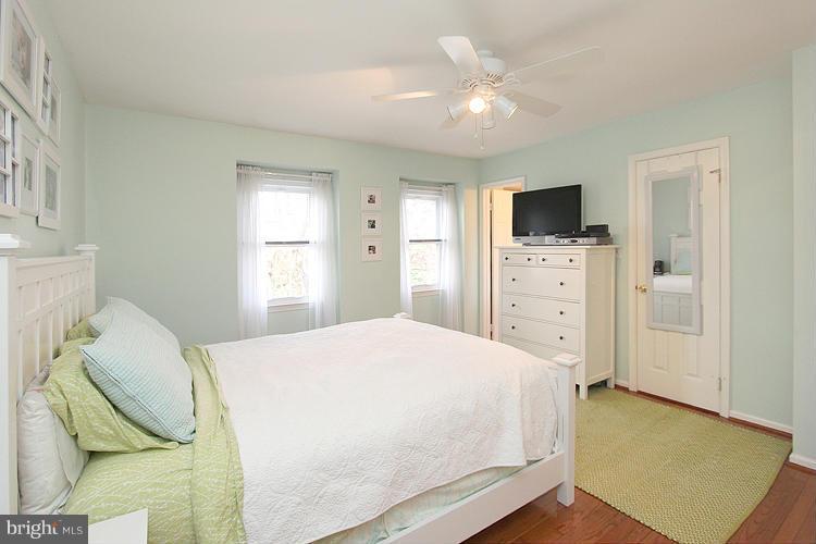 48 Pontiac Way Gaithersburg, MD 20878 - Photo 14 of 29 Bedroom (Master)