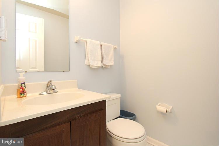 48 Pontiac Way Gaithersburg, MD 20878 - Photo 24 of 29 Bath