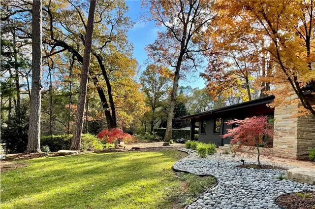 $15,000 | 1904 Lenox Road Northeast, Atlanta, GA 30306