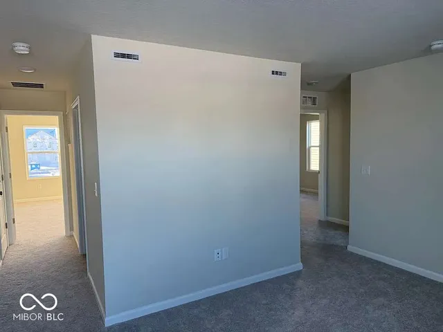 $2,400 | 3846 Riverstone Drive, Whitestown, IN 46075