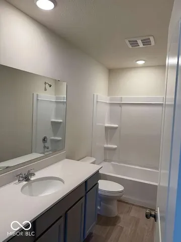 $2,400 | 3846 Riverstone Drive, Whitestown, IN 46075