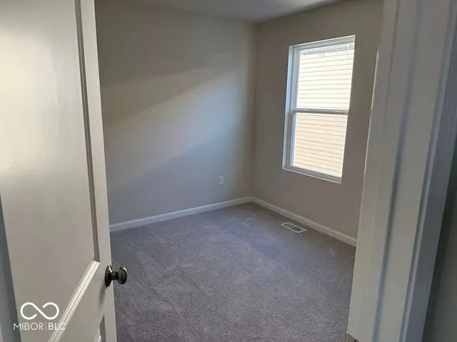 $2,400 | 3846 Riverstone Drive, Whitestown, IN 46075