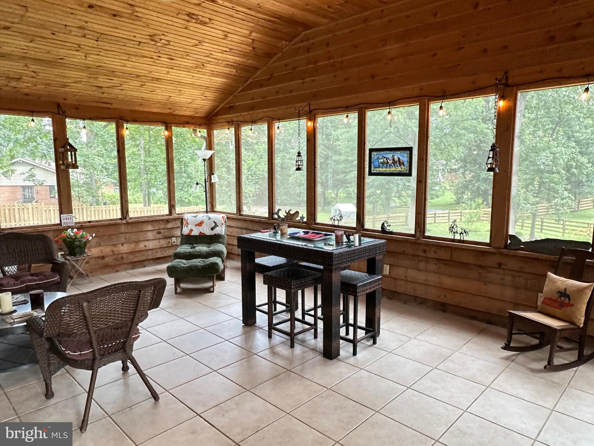 579 Circle View Road Luray, VA 22835 - Photo 19 of 65 Beautiful Heated Sun Porch