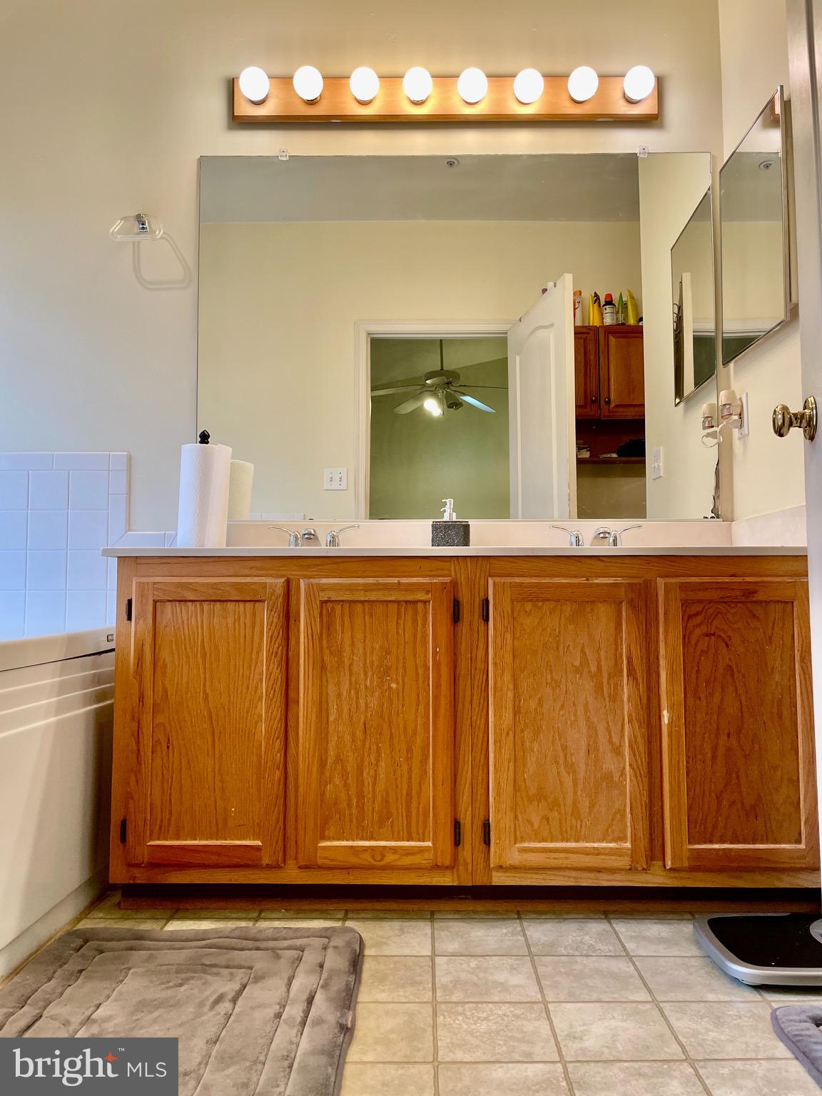 7921 Bent Bough Road Severn, MD 21144 - Photo 29 of 35 Master bathroom