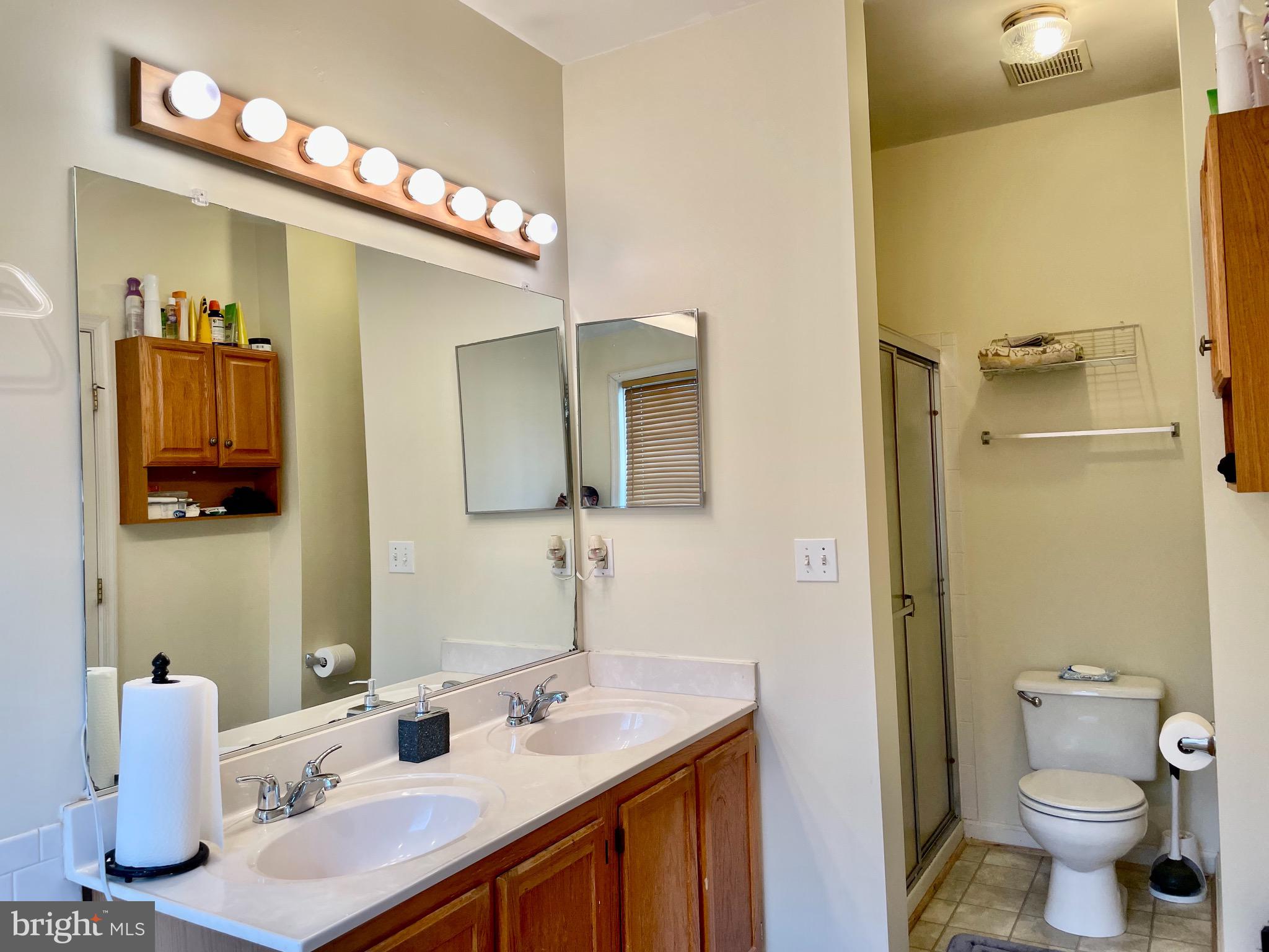 7921 Bent Bough Road Severn, MD 21144 - Photo 30 of 35 Master bathroom