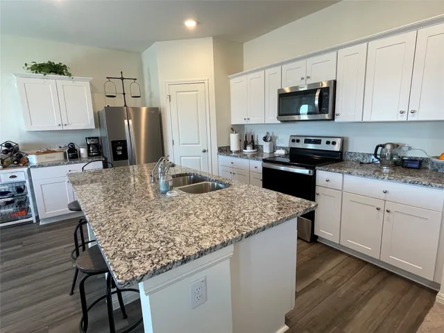 $1,850 | 201 Comancheros Road, Jarrell, TX 76537