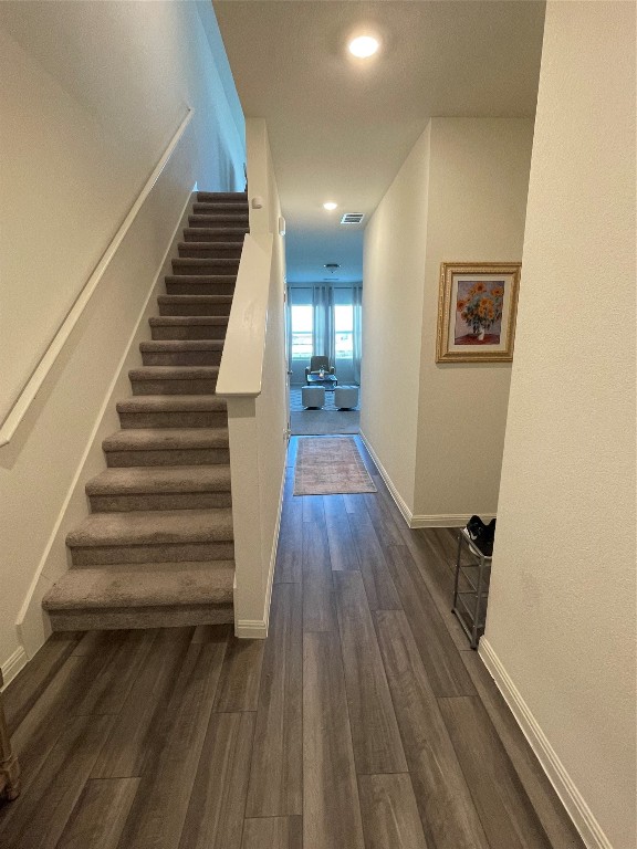 201 Comancheros Road Jarrell, TX 76537 - Photo 8 of 33 Relax after a long day in the spacious living room.