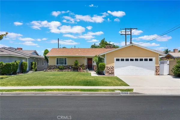 $939,000 | 1909 West Embassy Avenue, Anaheim, CA 92801