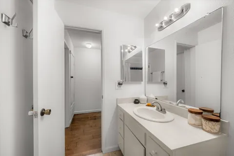 $725,000 | 7386 Calle Real, Unit 22, Goleta, CA 93117