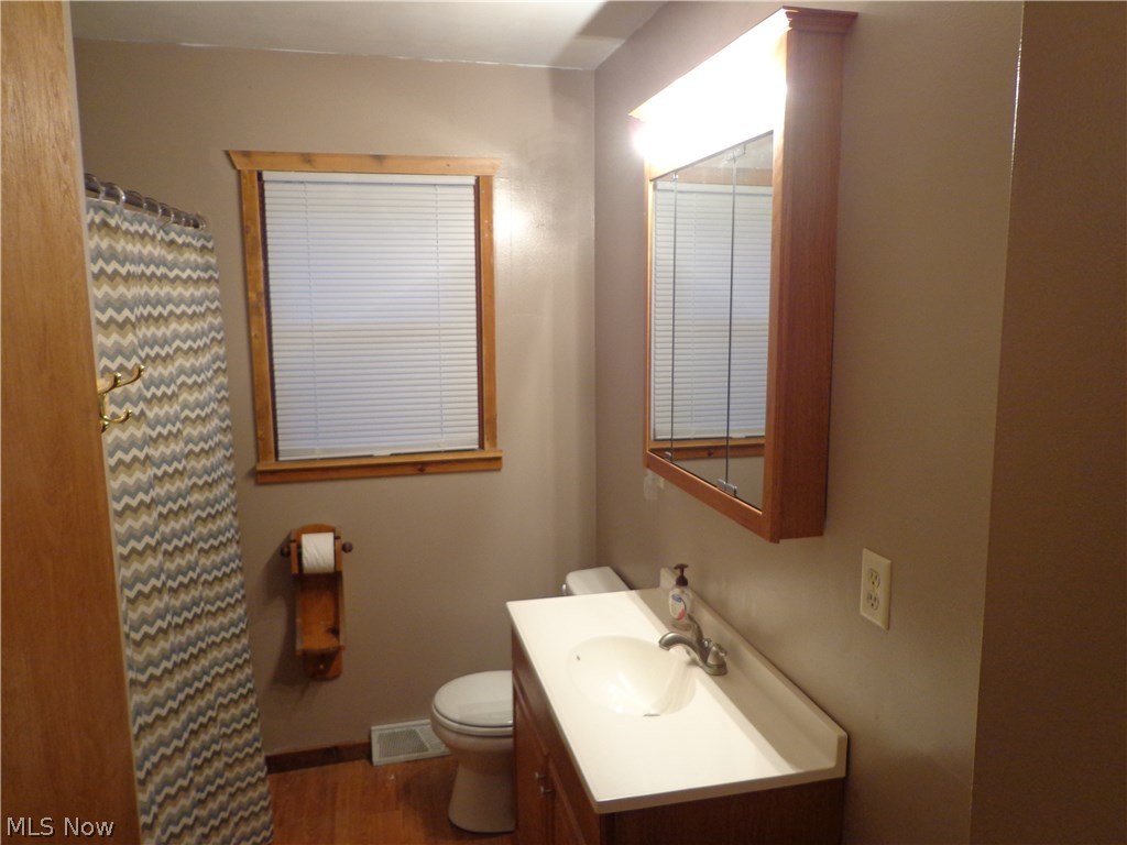 9245 Frazeysburg Road Dresden, OH 43821 - Photo 12 of 18
