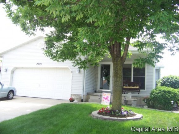 2900 Biscayne Drive Springfield, IL 62707 - Photo 1 of 24 Gallery Image 1