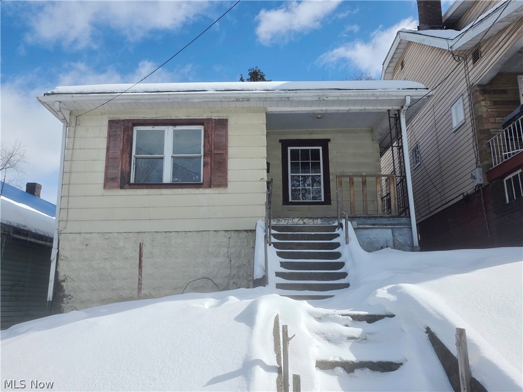 732 Kendall Avenue Steubenville, OH 43952 - Photo 2 of 16