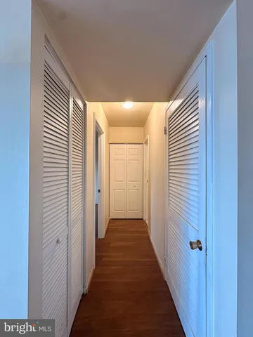 $1,850 | 9718 Kingsbridge Drive, Unit 101, Fairfax, VA 22031