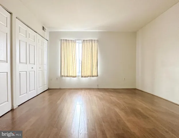 $1,850 | 9718 Kingsbridge Drive, Unit 101, Fairfax, VA 22031