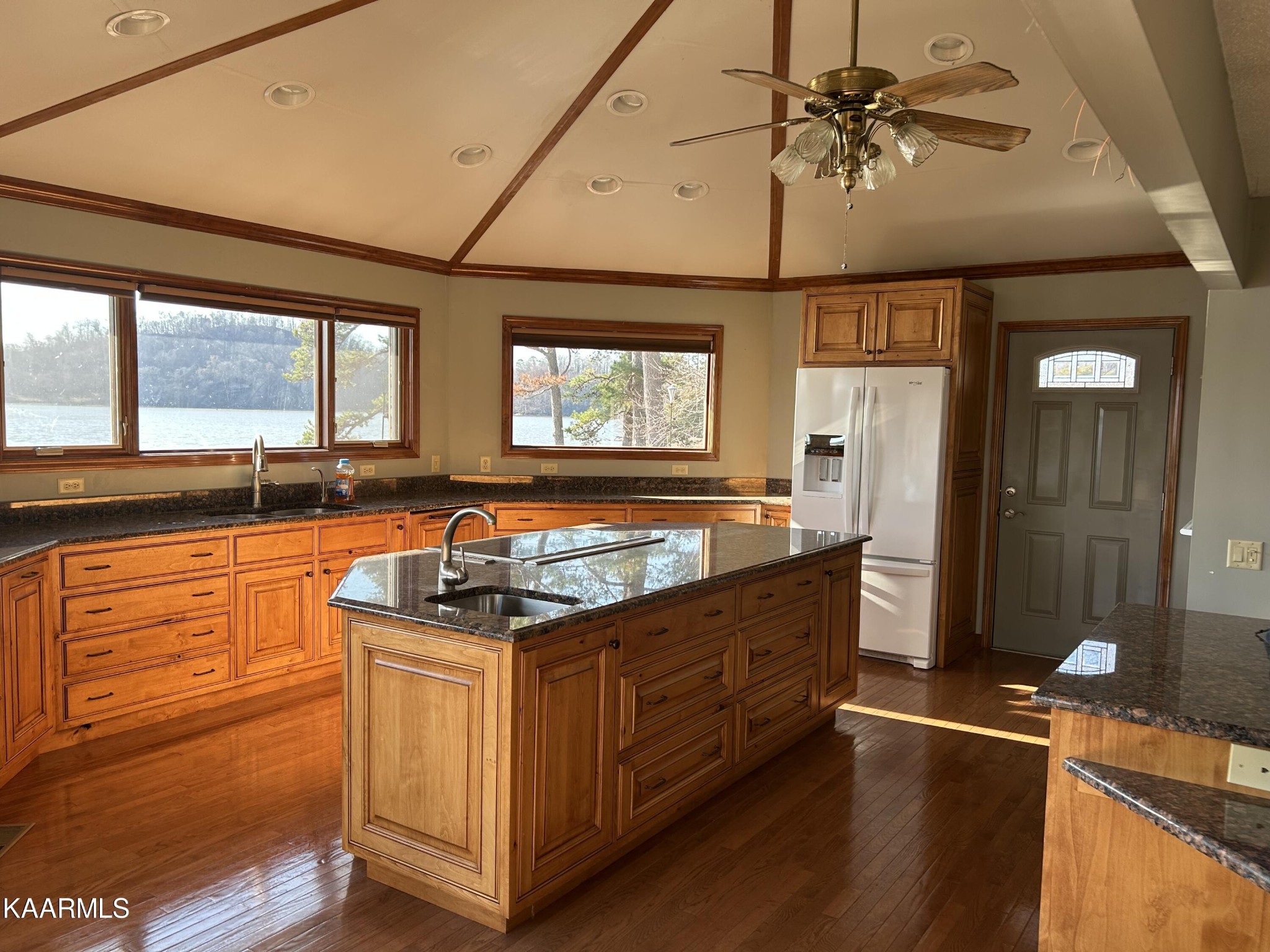 2235 Jones Bend Road Louisville, TN 37777 - Photo 22 of 37 Gallery Image 22